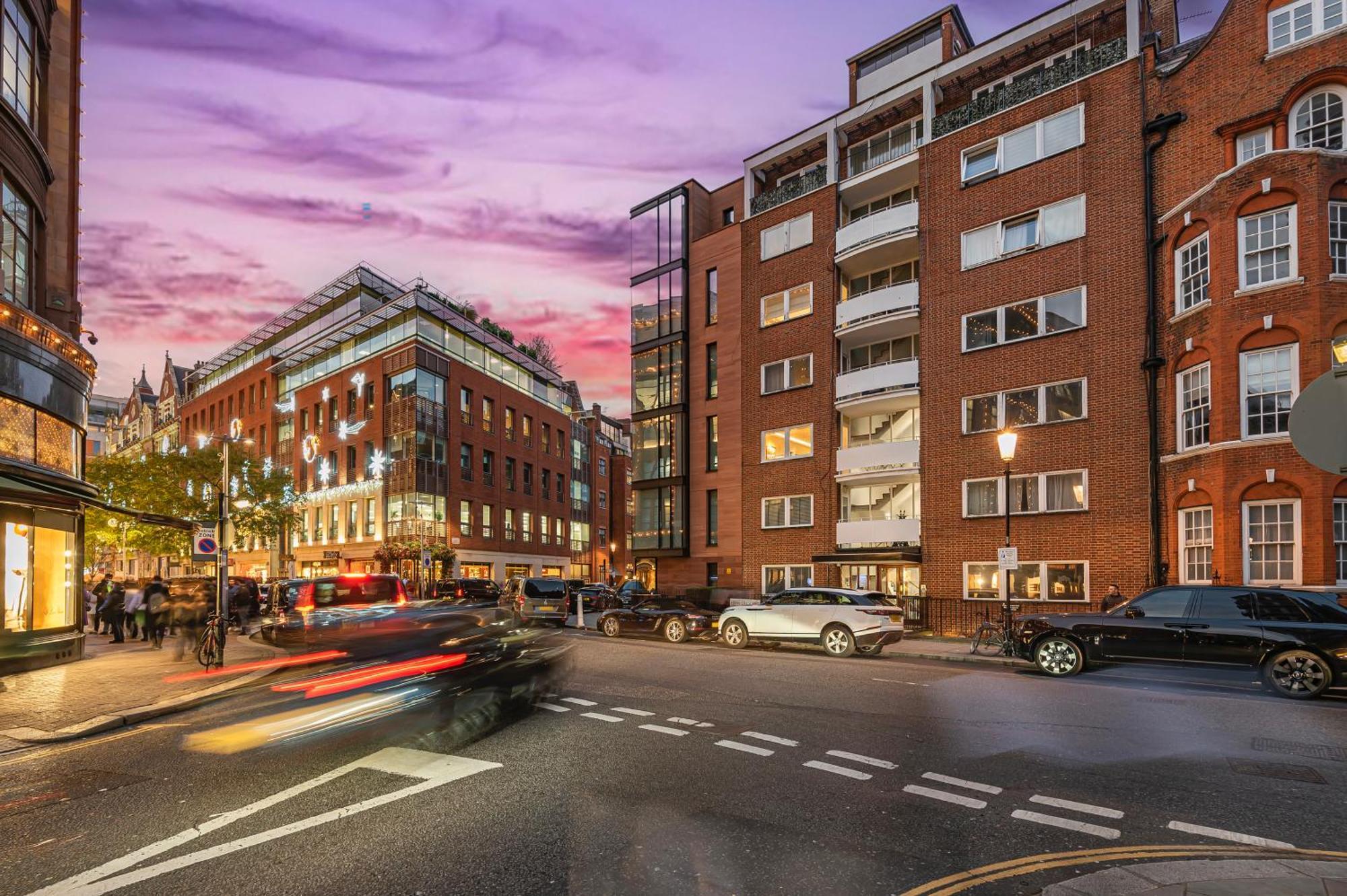 Stunning Flat Opposite Harrods Unbeatable Location & Elegance Appartamento *